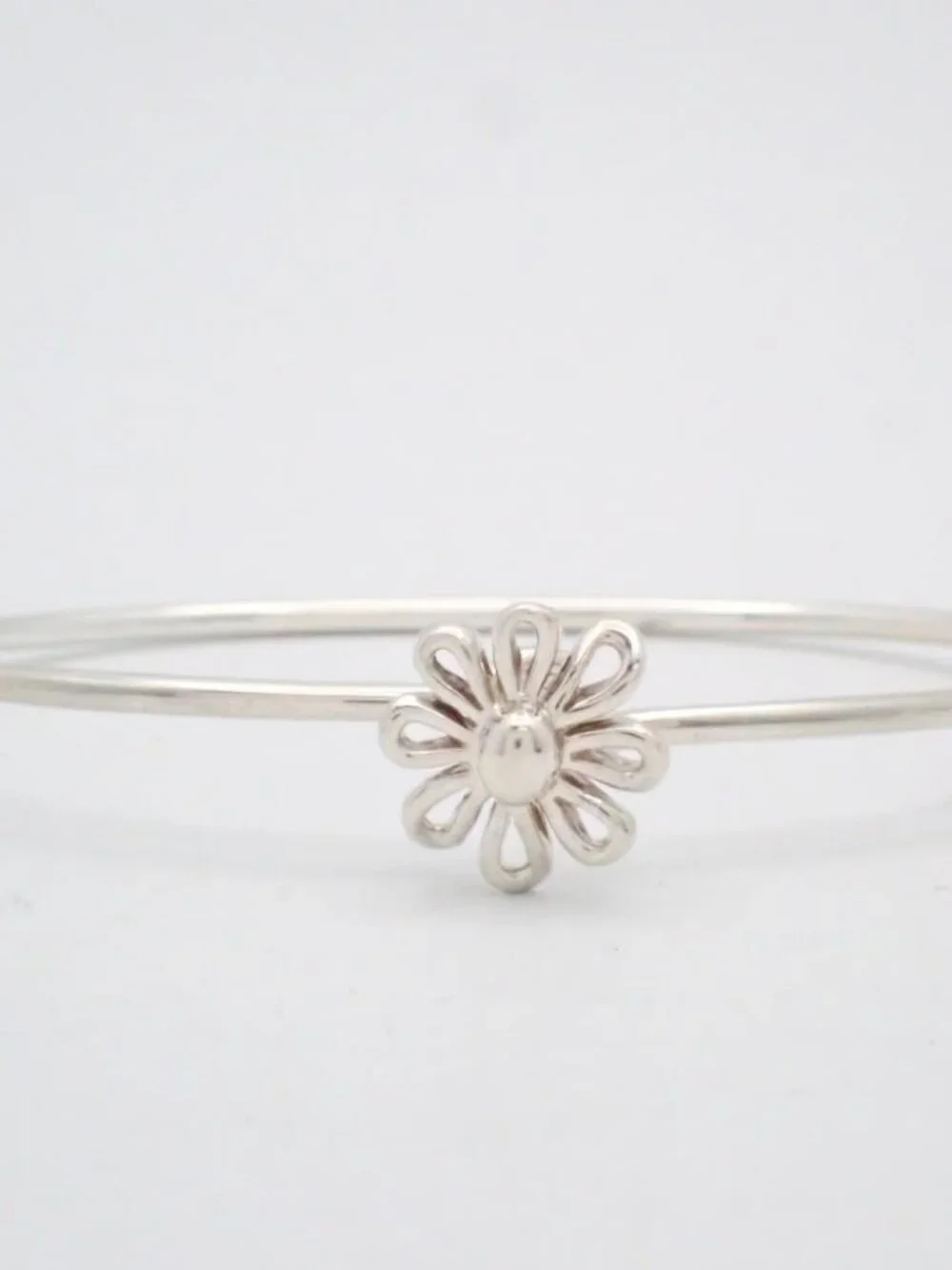 Tiffany & Co. Paloma Picasso Daisy Flower Bracelet 925 - Picture 1 of 4
